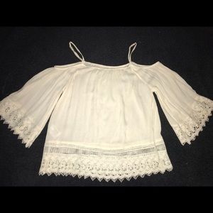 American Eagle off the shoulder top